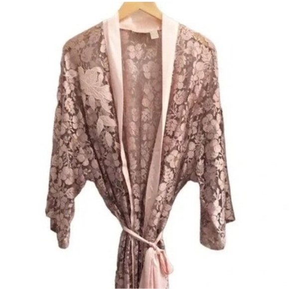 VICTORIAS SECRET⭐️ gold label vintage robe